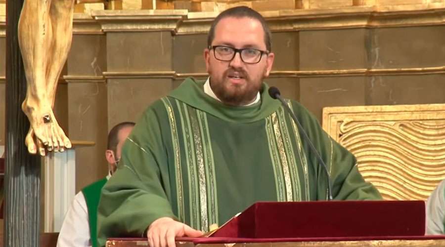 Padre Rubén Pérez Ayala. Foto: Captura de Vídeo