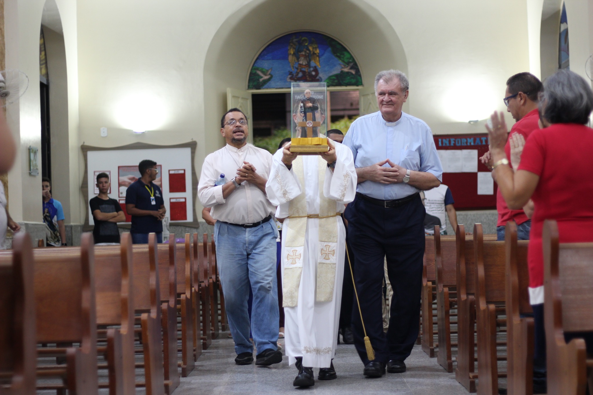 Chegada da relíquia na Paróquia de Bela Cruz-CE. Créditos: PASCOM Paroquial de Marco-CE