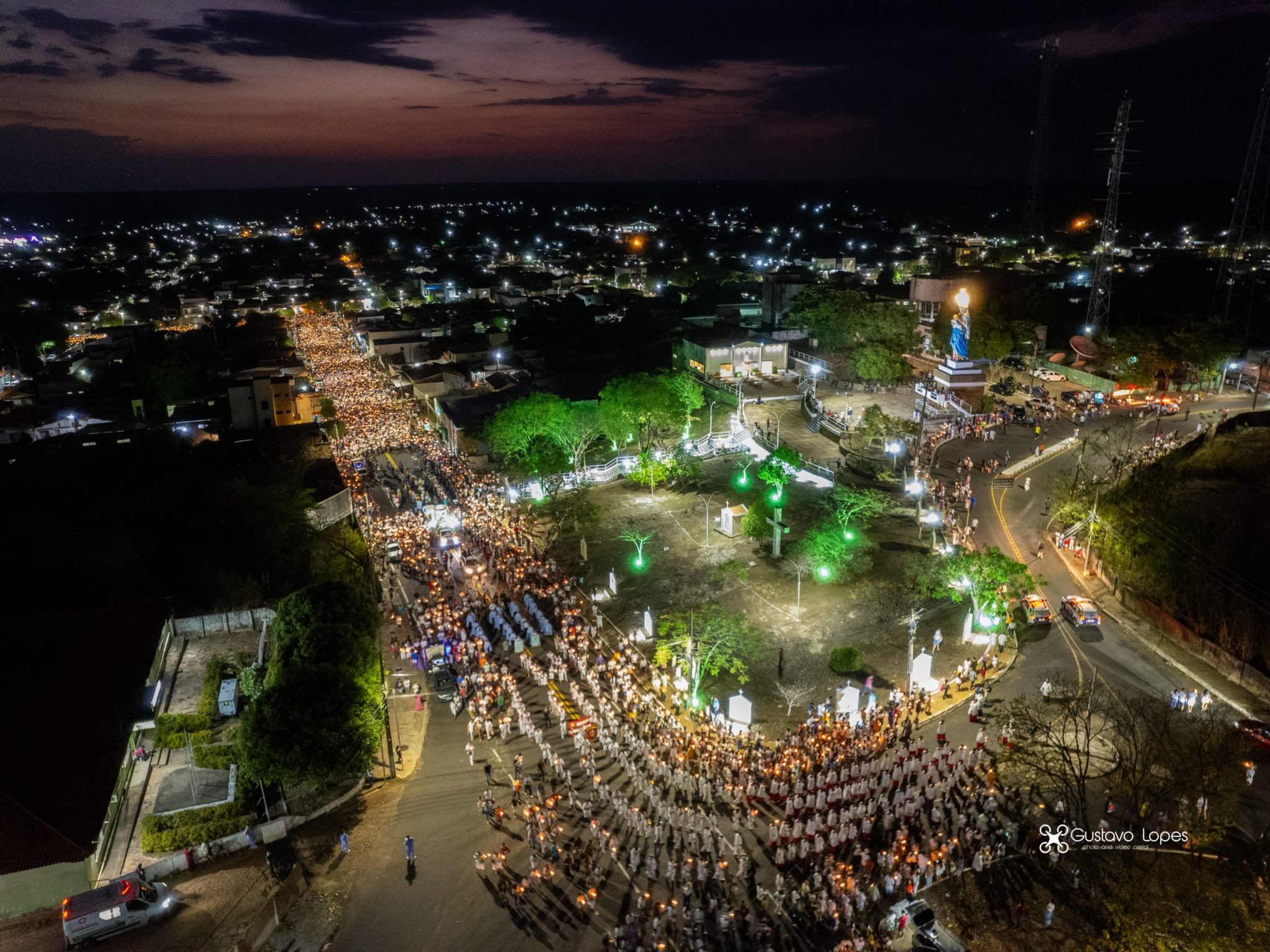 Procissão Luminosa em Piripiri. Créditos: Gustavo Lopes