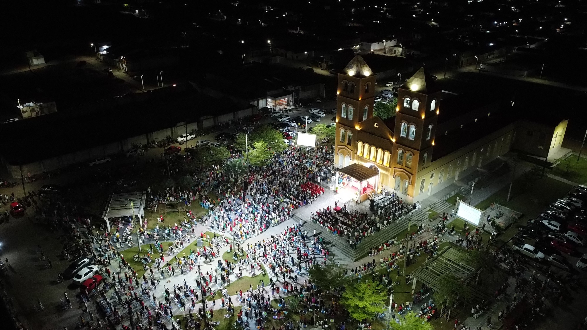 Registro aéreo da festa do Sagrado Coração de Jesus em Marco/CE. Créditos: Paróquia de São Manuel