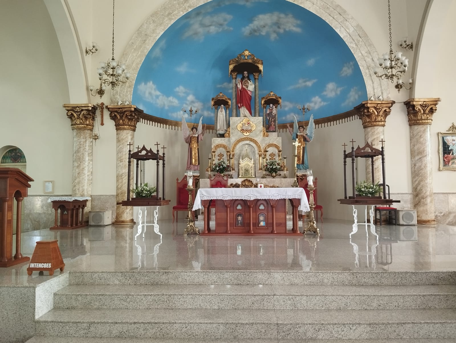 Interior do Santuário do Coração de Jesus. Créditos: PASCOM